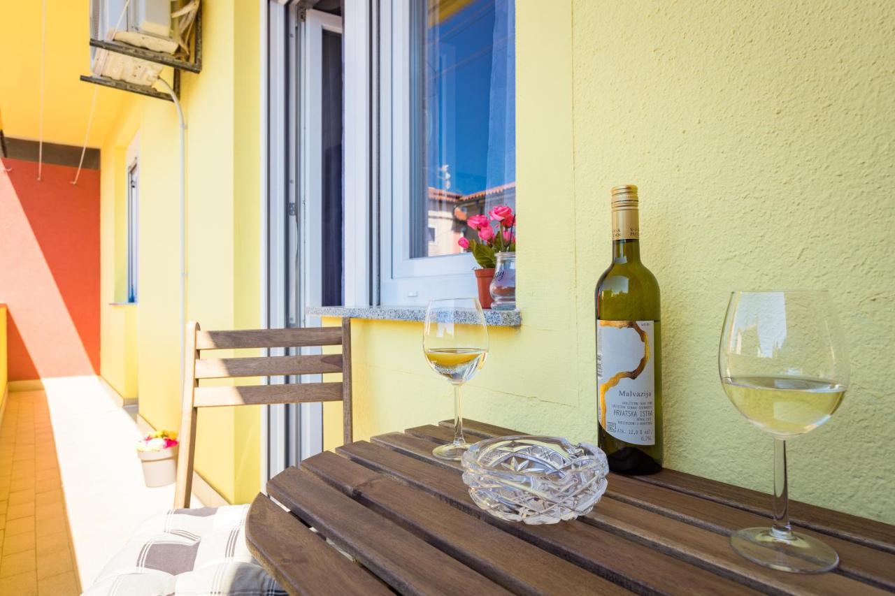 Sunny Apartment Ili Near Amfiteatar Pula Luaran gambar
