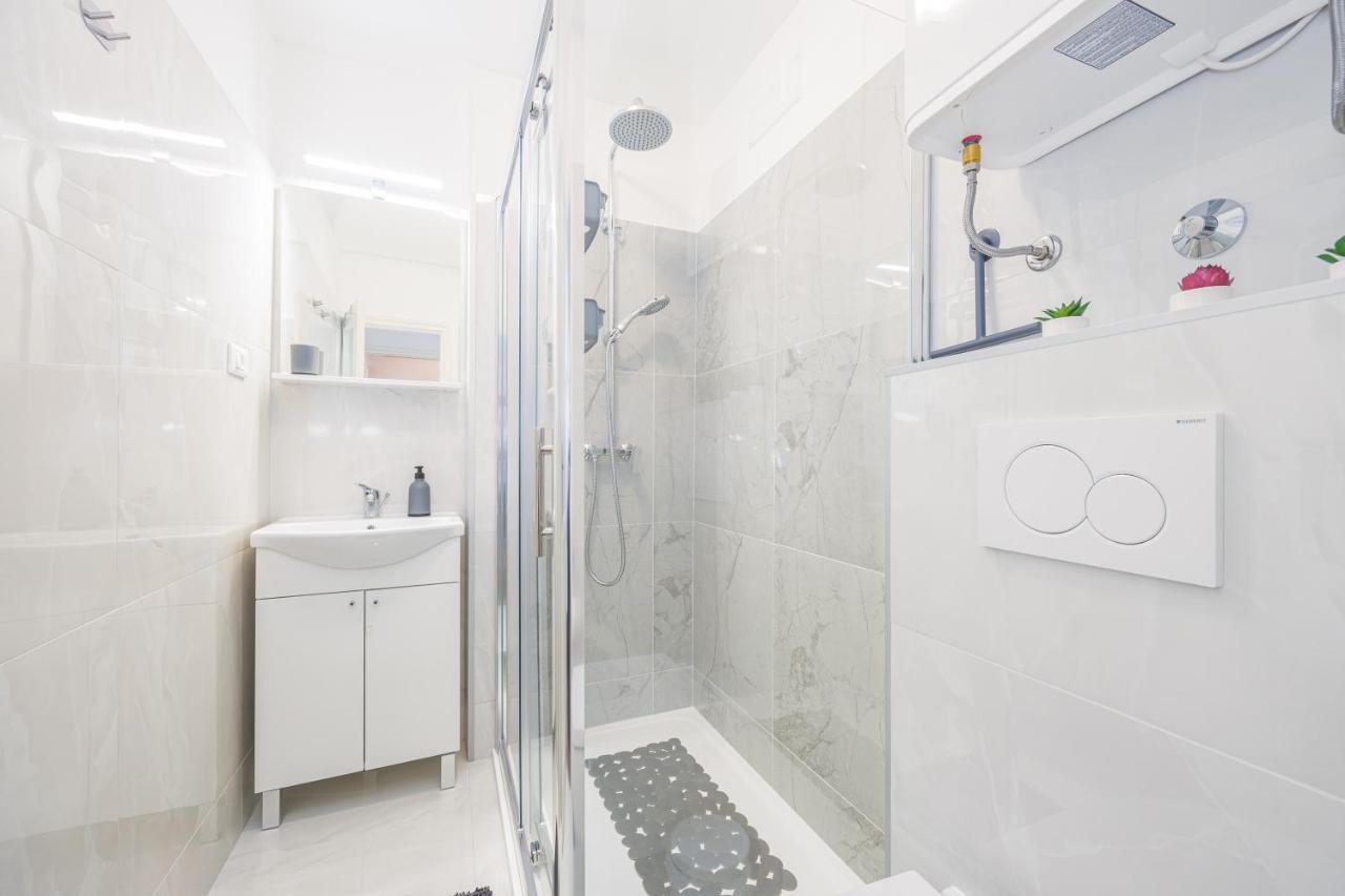 Sunny Apartment Ili Near Amfiteatar Pula Luaran gambar